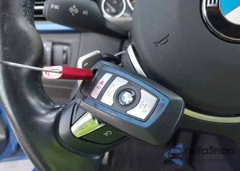 2016 BMW 328I z USA, uszkodzony, nr VIN WBA8E9G51GNT82995